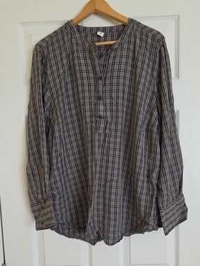Women's Plaid Button Henley Shirt - Brown/Black